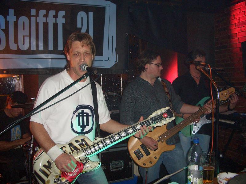 band1.jpg